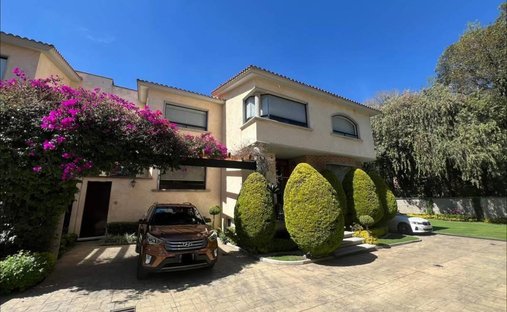 Townhouse in Santa Catarina Yecahuitzotl, Mexico City, Mexico 1