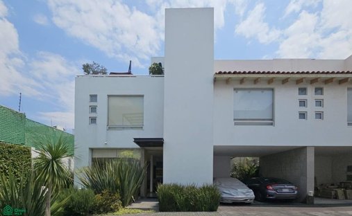 Townhouse in Mexico City, Mexico 1
