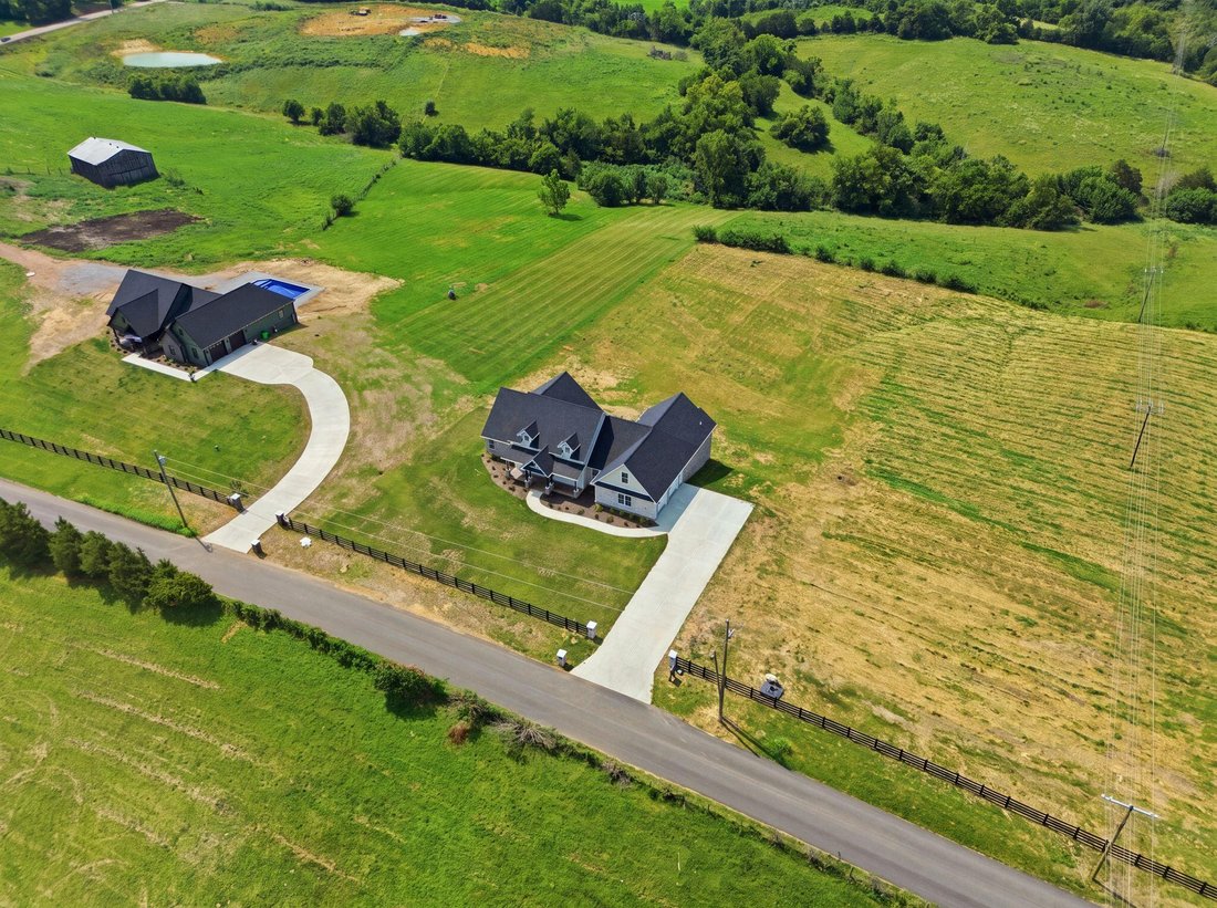 House in Richmond, Kentucky, United States 3 - 18637084