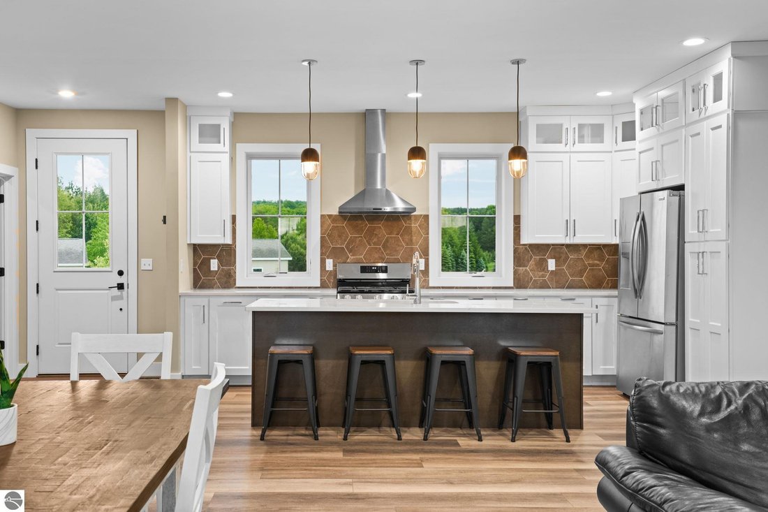 House in Glen Arbor, Michigan, United States 3 - 18636795