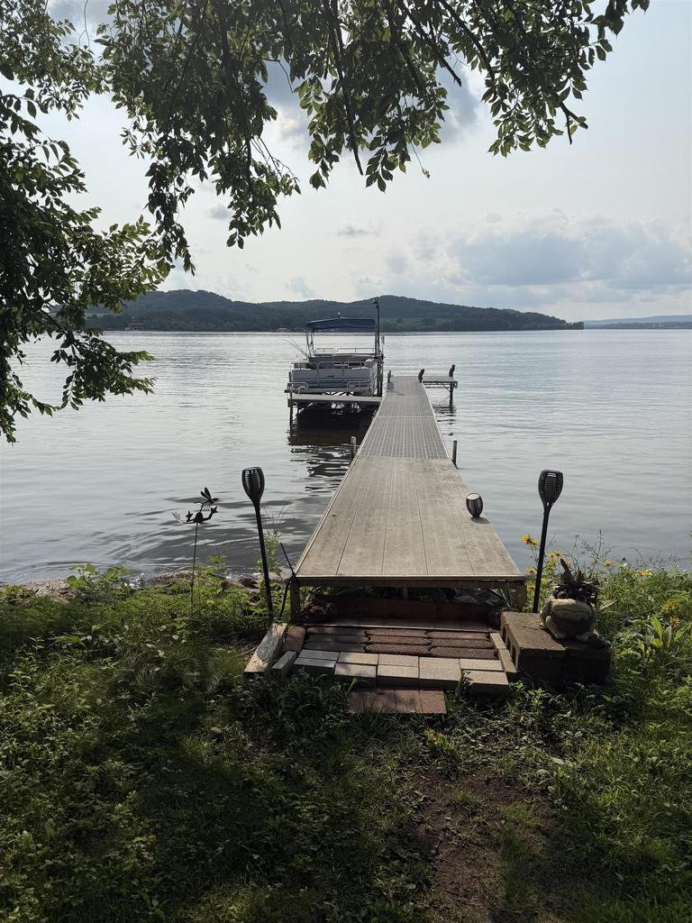 House in Lake Wisconsin, Wisconsin, United States 1 - 18633090