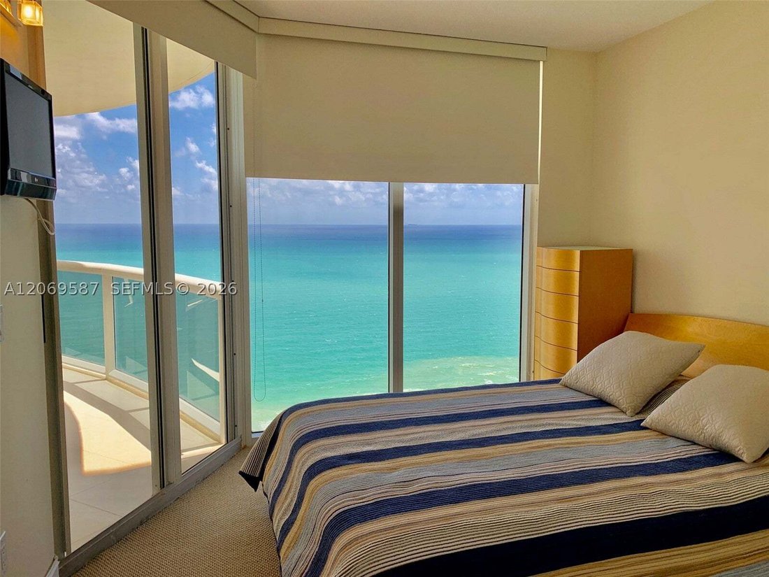 Condo in Golden Beach, Florida, United States 5 - 18637724