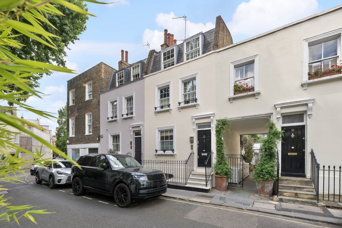 House in Belgravia, Westminster, England 1 - 18634247