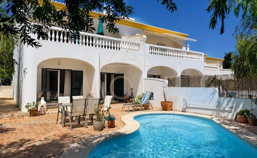 House in Faro (Se e Sao Pedro), Algarve, Portugal 1