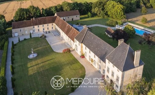 Finca en Centre Ville, Falaise, Francia 1