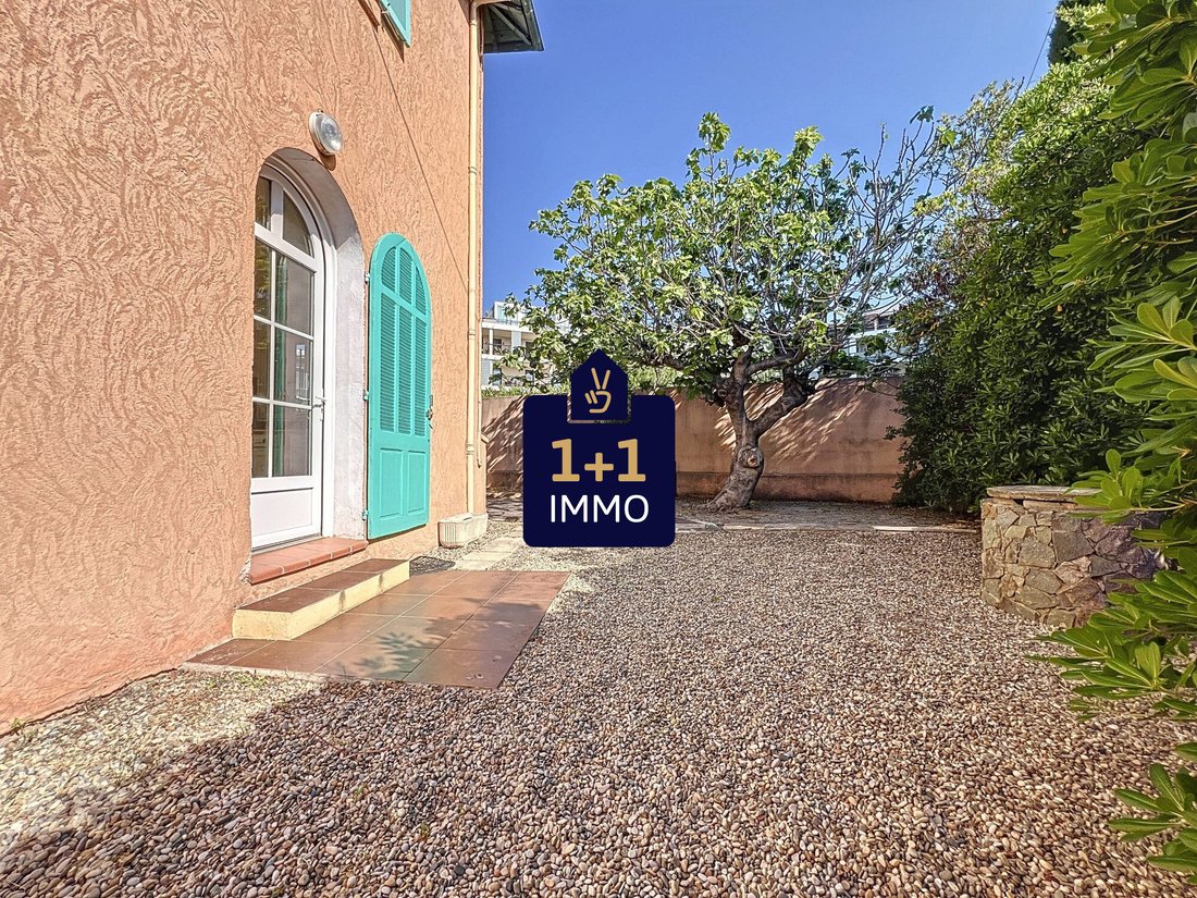 House in Exterieurs, Frejus, France 5 - 16020998