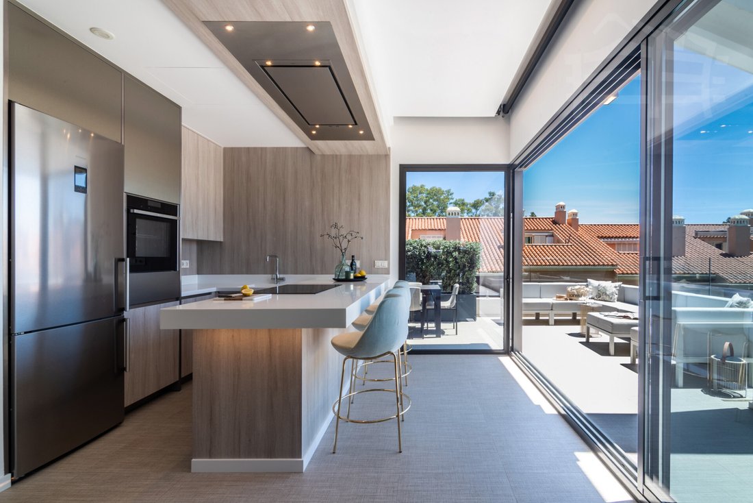 Penthouse in Elviria-Cabopino, Marbella, Spain 5 - 18638878