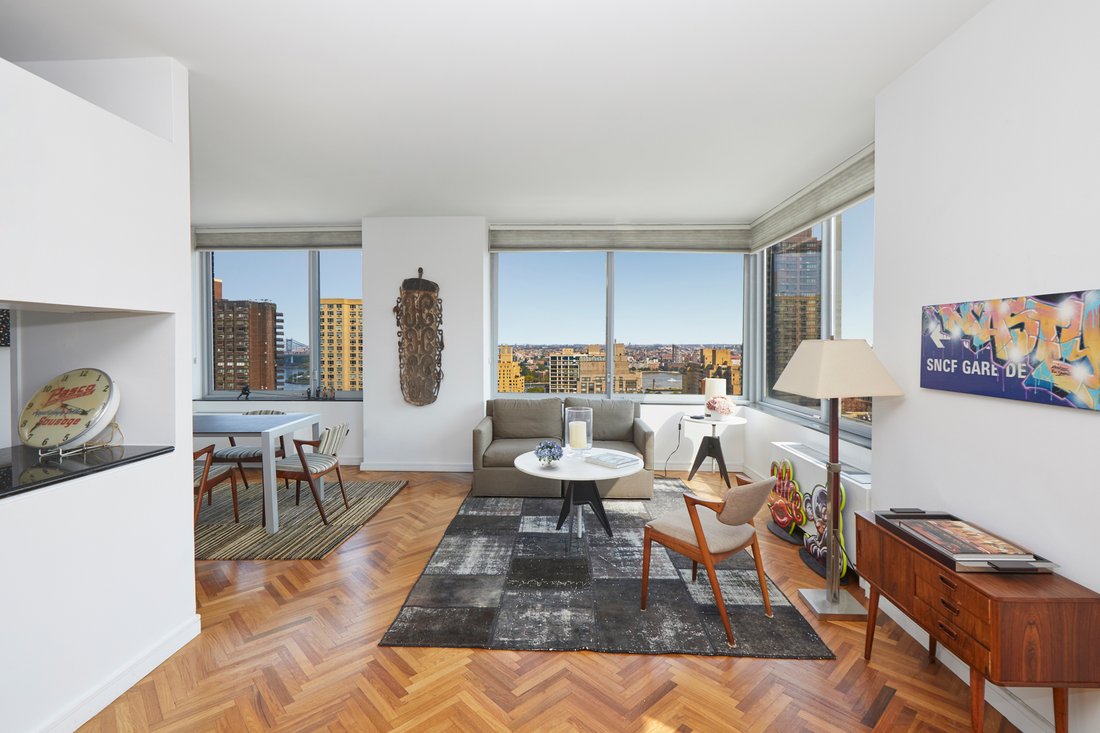 Condo in New York, New York, United States 3 - 18082944