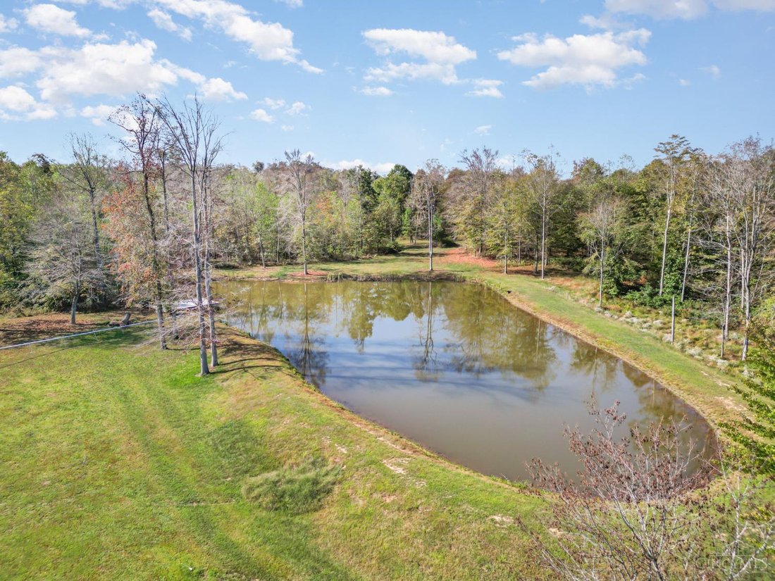 Farm Ranch in Piketon, Ohio, United States 3 - 18635442