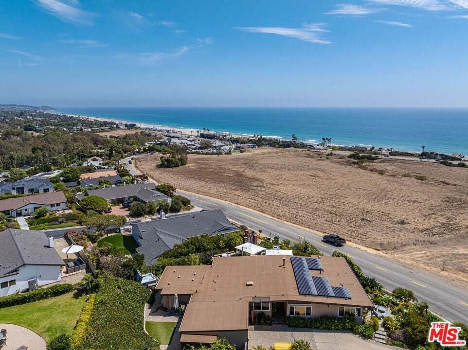 House in Malibu, California, United States 4 - 18637472