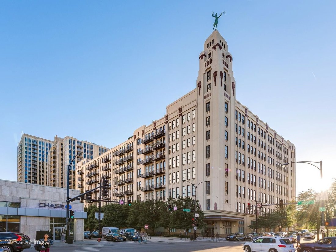 Condo in Chicago, Illinois, United States 1 - 18638059