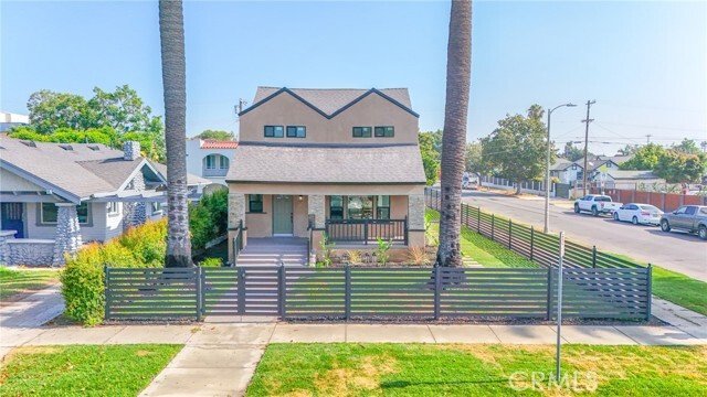 Los Angeles, California, United States 1 - 18635229