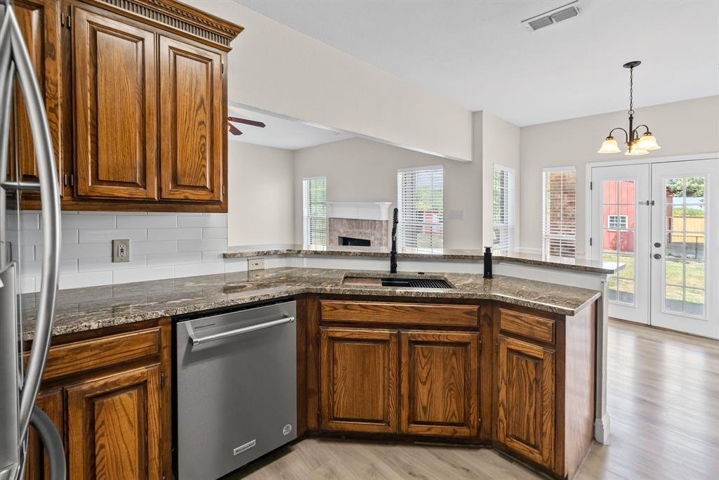 House in Trenton, Texas, United States 5 - 18638444