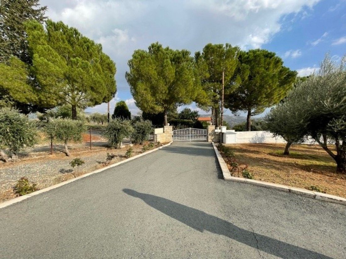 House in Silikou, Limassol, Cyprus 3 - 18123576