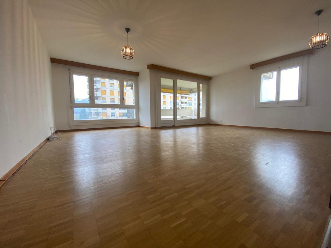 Apartment in Meyrin, Genève, Switzerland 3 - 18633280