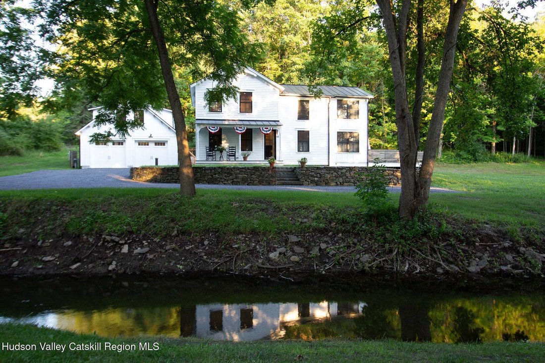 House in Ghent, New York, United States 1 - 18290371