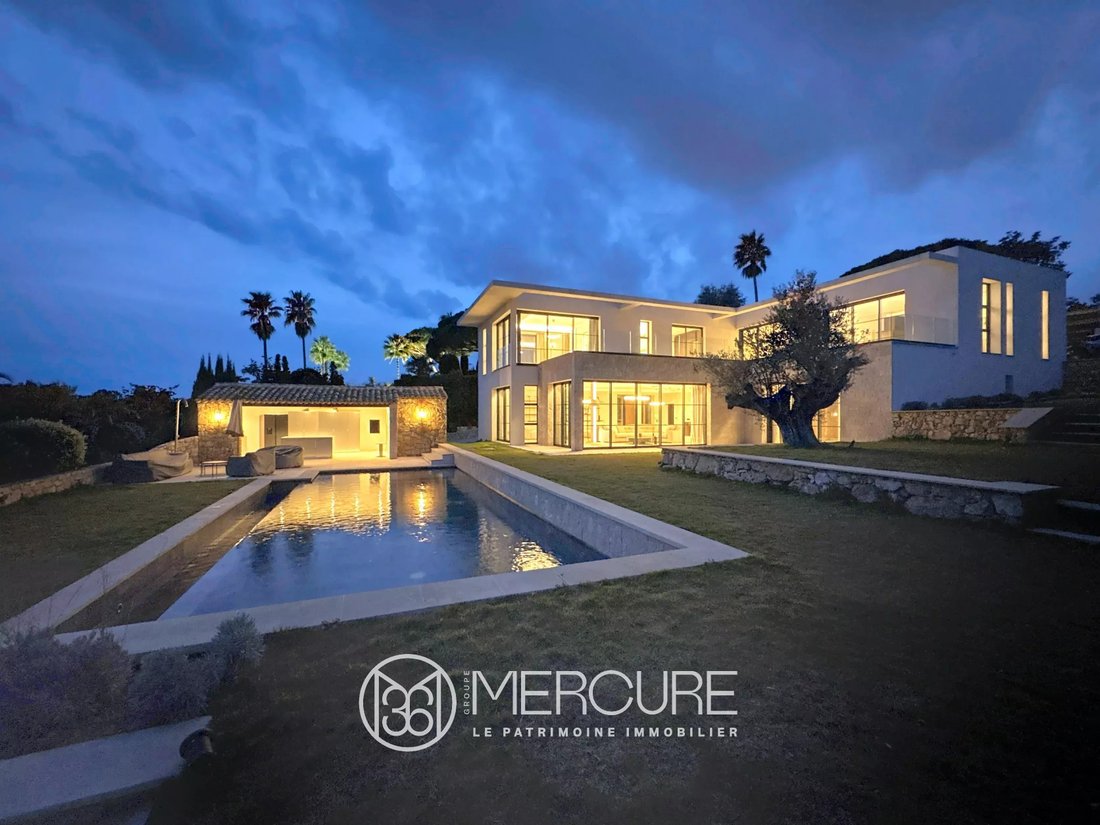 Villa in La Maure-Super Cannes, Vallauris, France 1 - 17704882