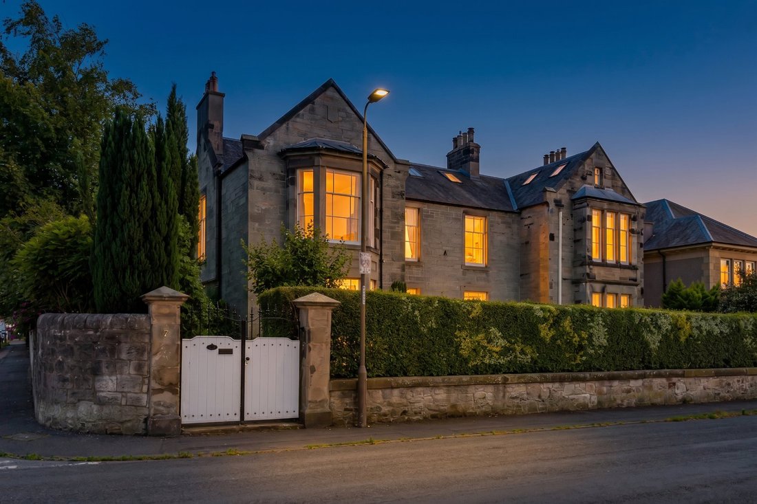 House in Trinity, Scotland 3 - 18634253