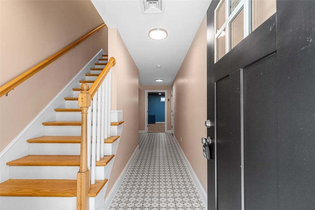 Condo in Cumberland, Rhode Island, United States 4 - 18633113