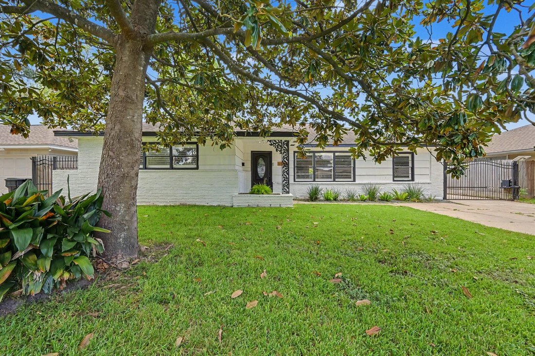House in Houston, Texas, United States 1 - 18634279
