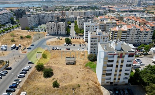 Land in Faro (Se e Sao Pedro), Algarve, Portugal 1