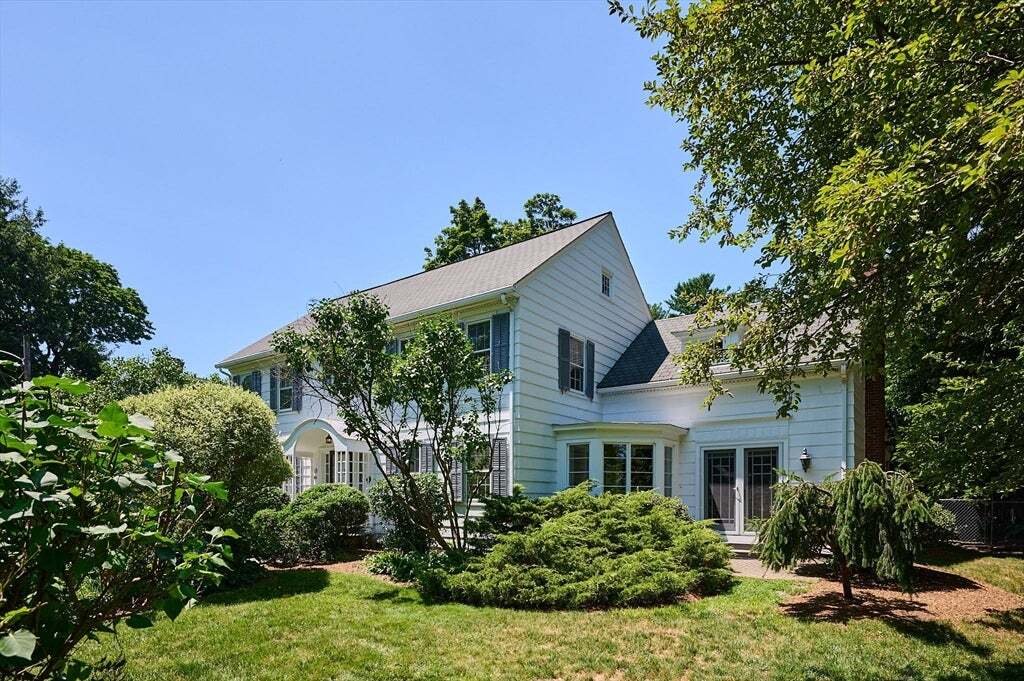 House in Northampton, Massachusetts, United States 2 - 18635193