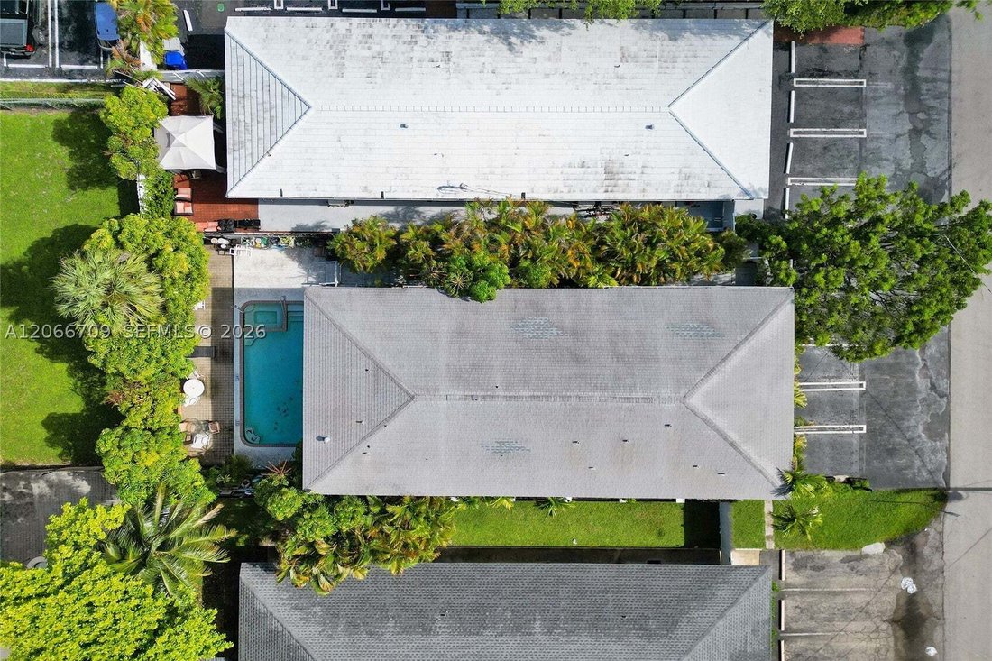 Pompano Beach, Florida, United States 5 - 18637821