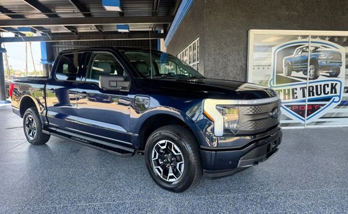 2023 Ford F150 Lightning XLT Pickup 4D 5 1/2 ft in Sarasota, FL, United States 1