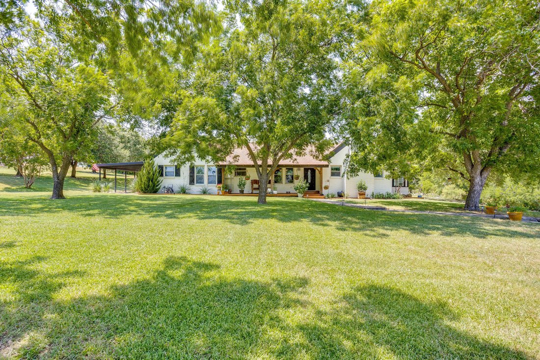 House in Weatherford, Texas, United States 2 - 18635210