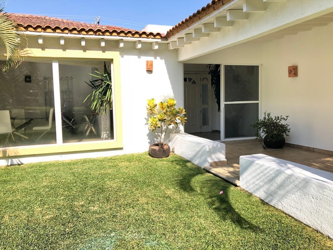 House in Lomas de Cocoyoc, Morelos, Mexico 3 - 18634462