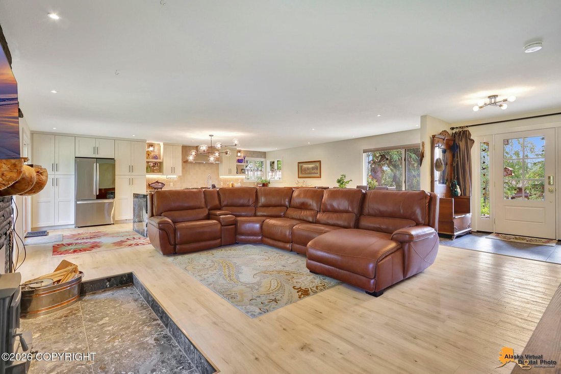 House in Anchorage, Alaska, United States 2 - 18637609