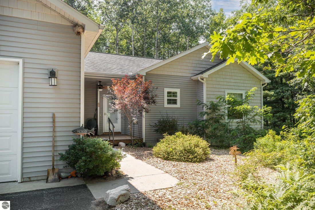 House in Interlochen, Michigan, United States 4 - 18636531