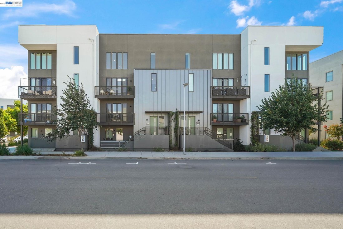 Condo in Newark, California, United States 1 - 18637329