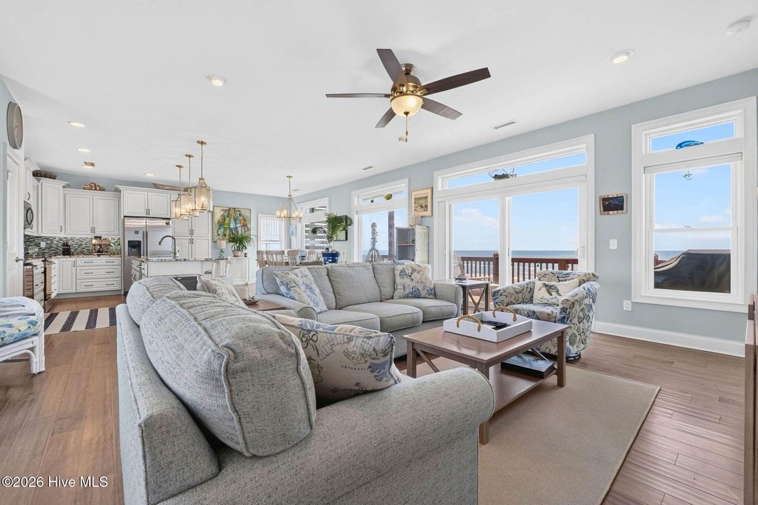 House in Oak Island, North Carolina, United States 2 - 18631098
