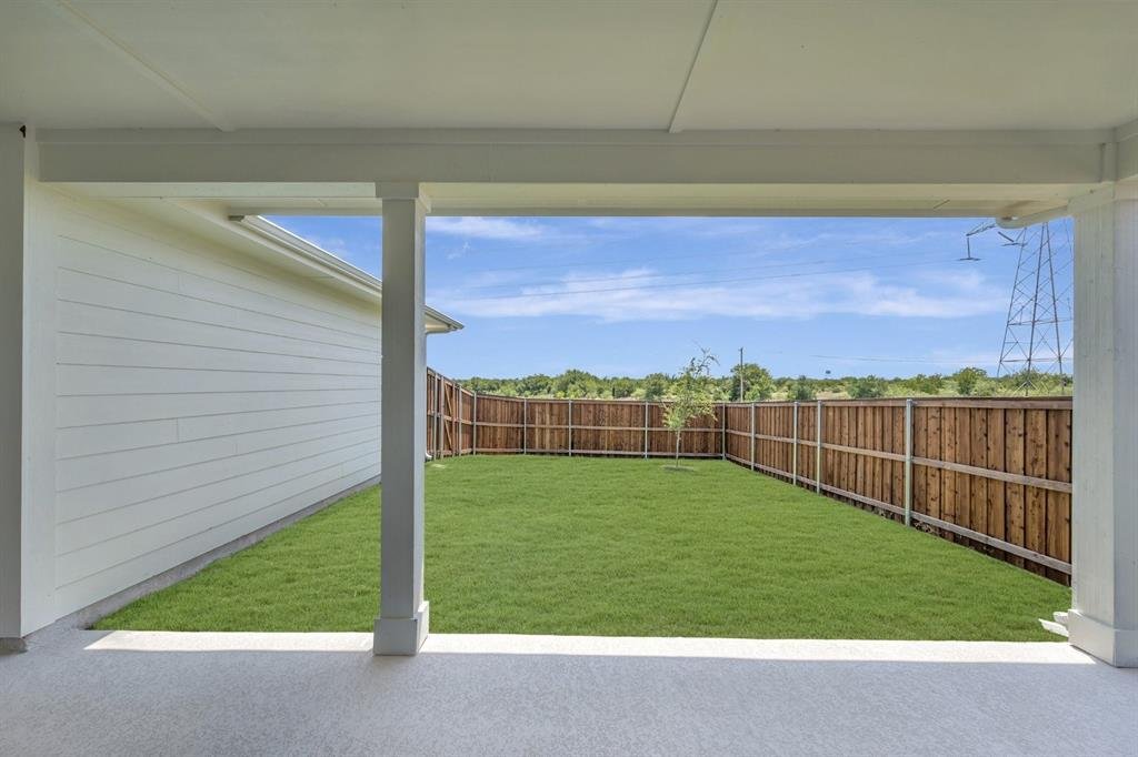 House in Crowley, Texas, United States 3 - 17411320