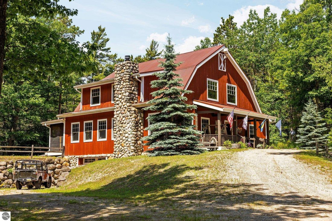 House in Beaver Island, Michigan, United States 1 - 18635778