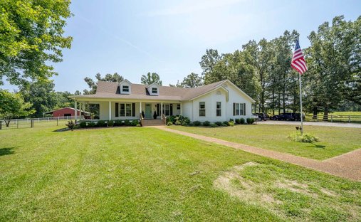 House in Adamsville, Tennessee, United States 1