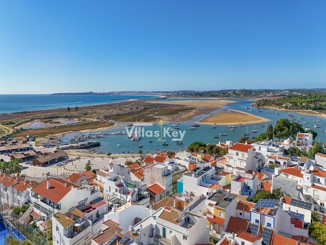 Apartment in Alvor, Algarve, Portugal 1 - 18639027