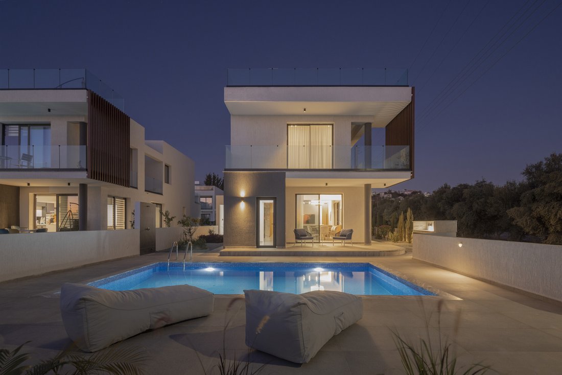 Villa in Chloraka, Paphos, Cyprus 2 - 13571301