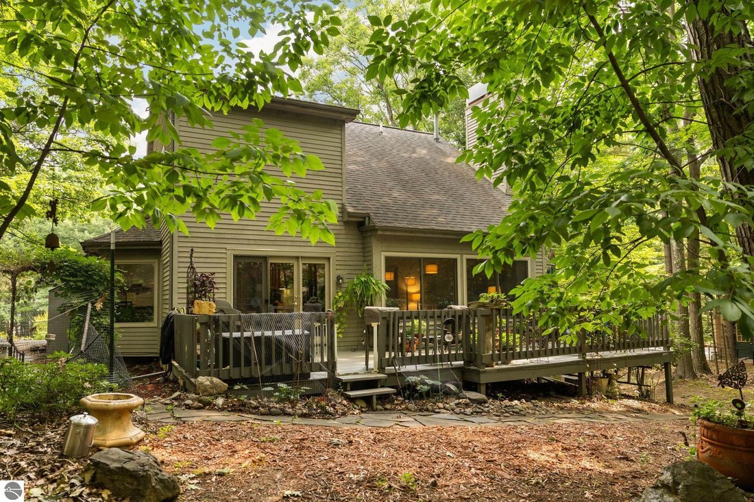 House in Traverse City, Michigan, United States 4 - 18636593