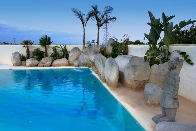 Villa in Torrent, Valencian Community, Spain 1 - 18638547