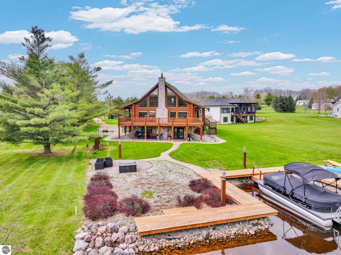 House in Weidman, Michigan, United States 2 - 18635892