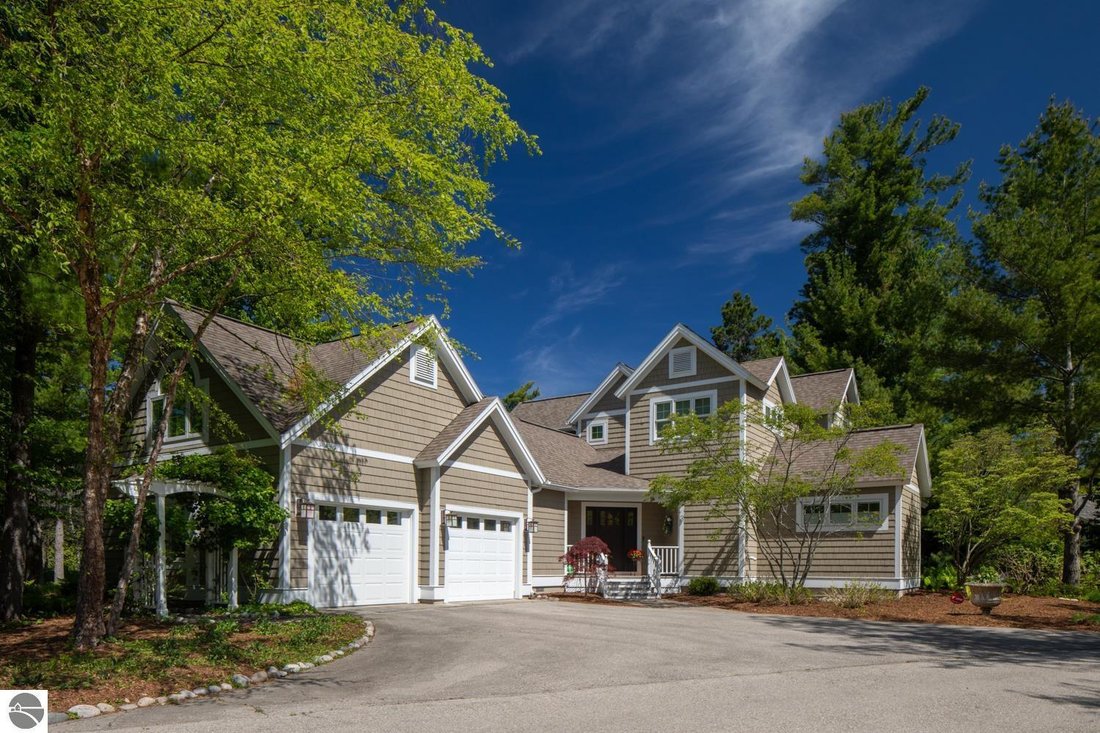 House in Glen Arbor, Michigan, United States 4 - 18636035