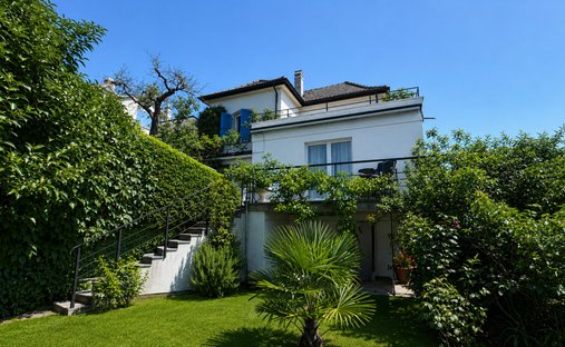 Villa in Neuenburg, Kanton Neuenburg, Schweiz 1