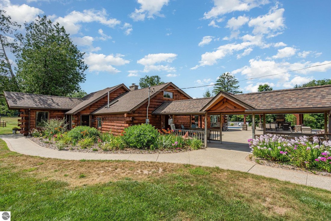 House in Glennie, Michigan, United States 3 - 18635731