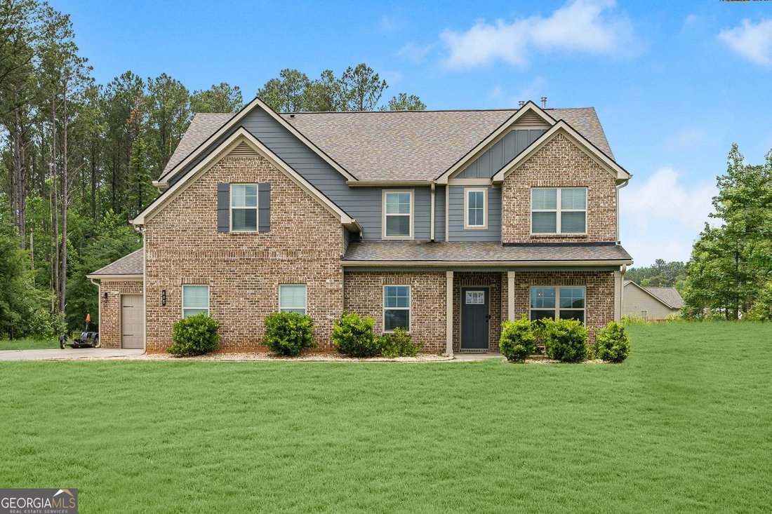 Fayetteville, Georgia, United States 3 - 18638691