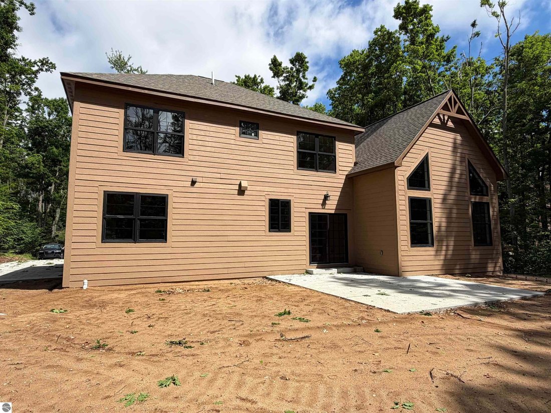 House in Petoskey, Michigan, United States 4 - 18635923