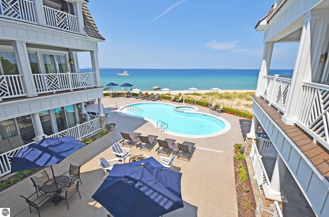 House in Glen Arbor, Michigan, United States 2 - 18636066