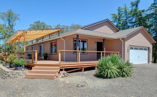House in Eagle Point, Oregon, United States 1