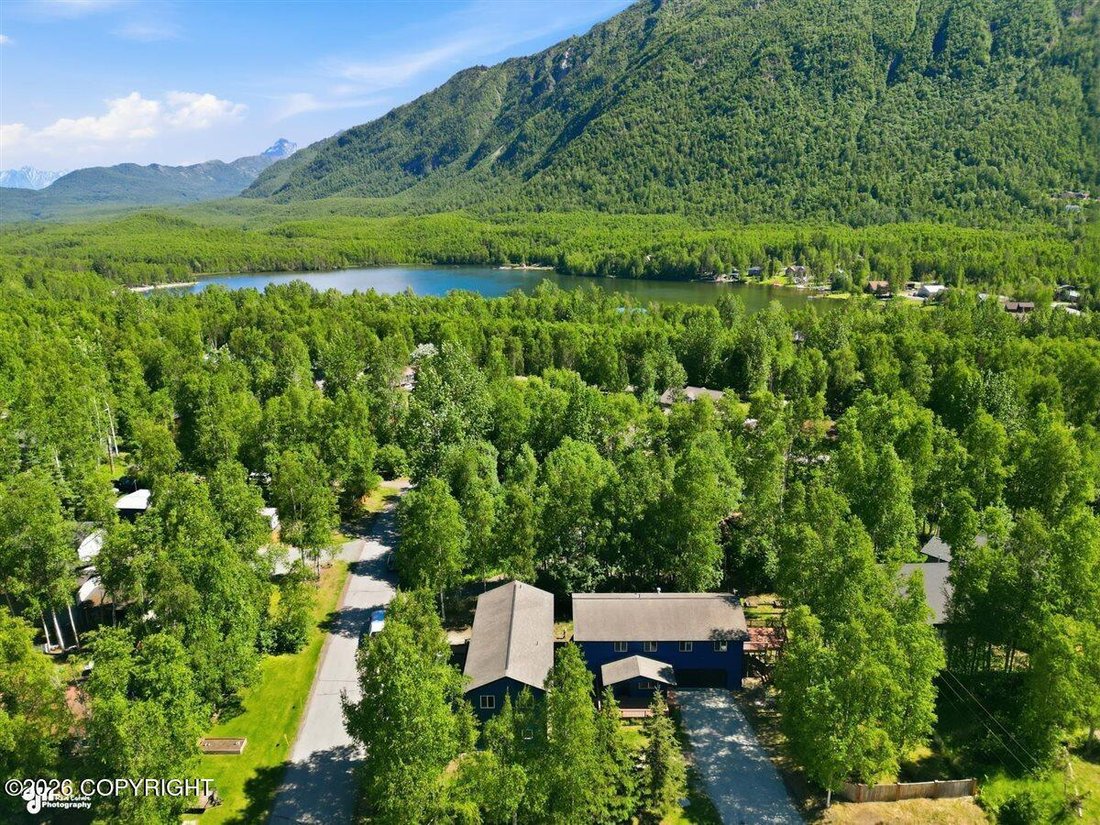 House in Anchorage, Alaska, United States 3 - 18637584